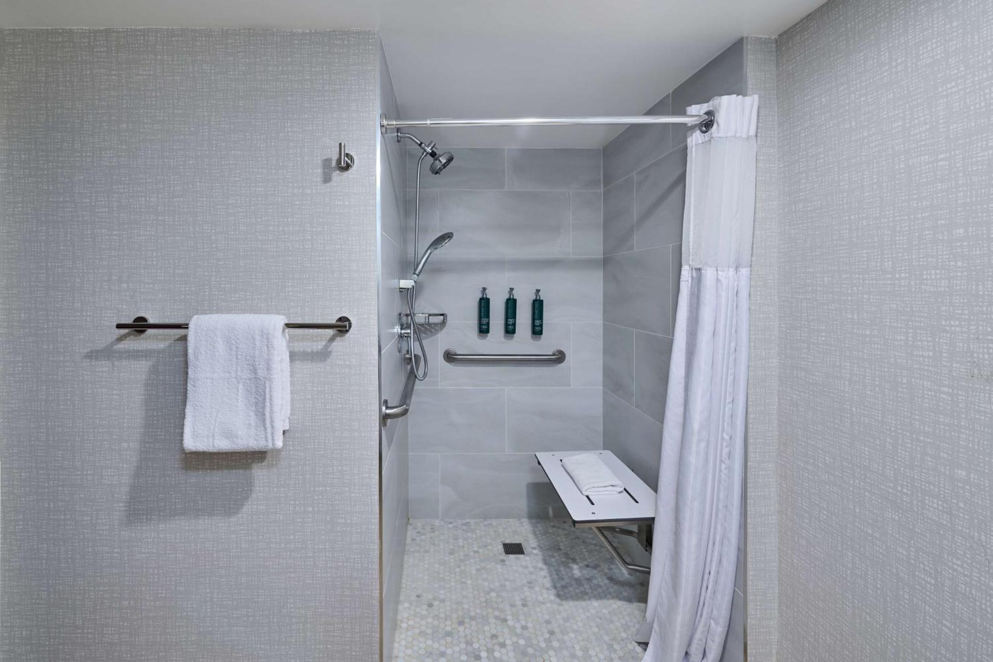 Doubletree By Hilton Chatsworth Los Angeles Exteriör bild